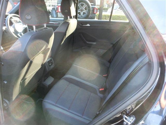 Photo11